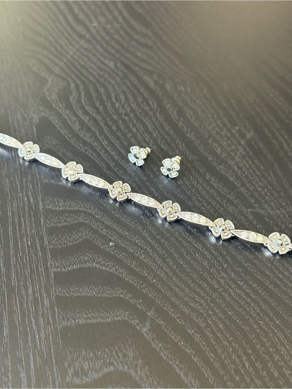 Silver & Onyx Tone Floral Link Bracelet & Earrings - Picture 3 of 5